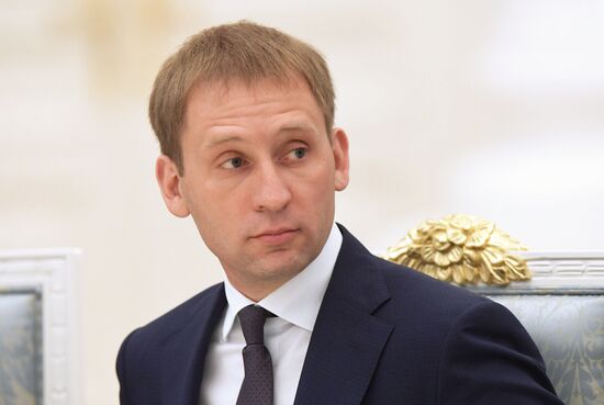 President Vladimir Putin holds a meeting with Government members