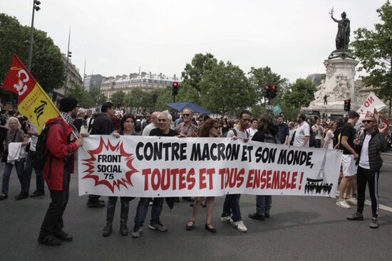 Anti-government rally in Paris