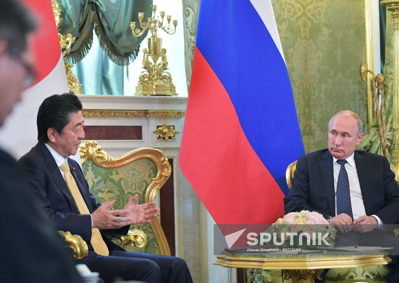 Vladimir Putin holds talks with Japanese Prime Minister Shinzo Abe