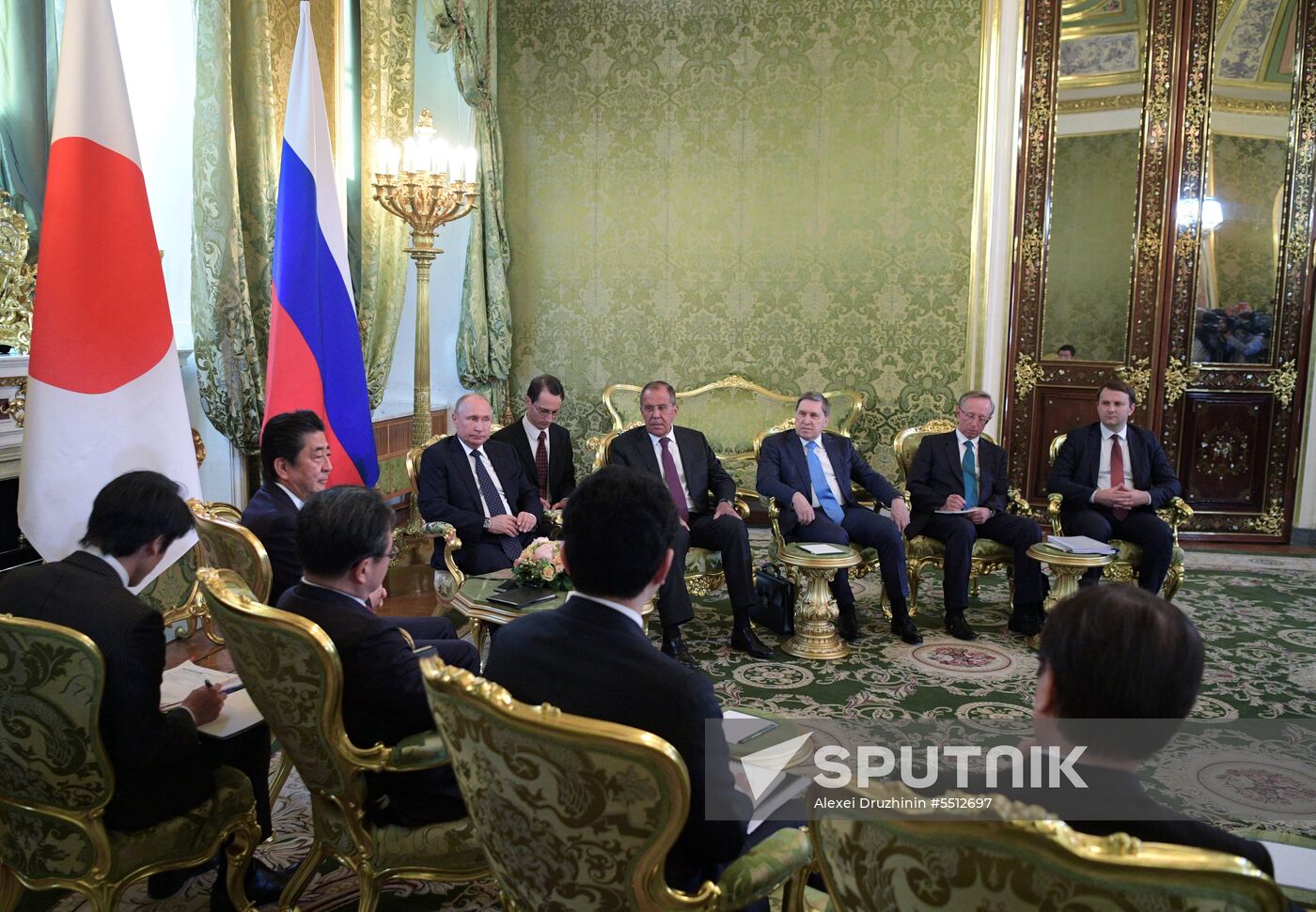Vladimir Putin holds talks with Japanese Prime Minister Shinzo Abe