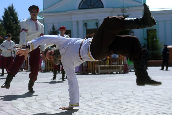 Russian folk festival Karavon in Kazan