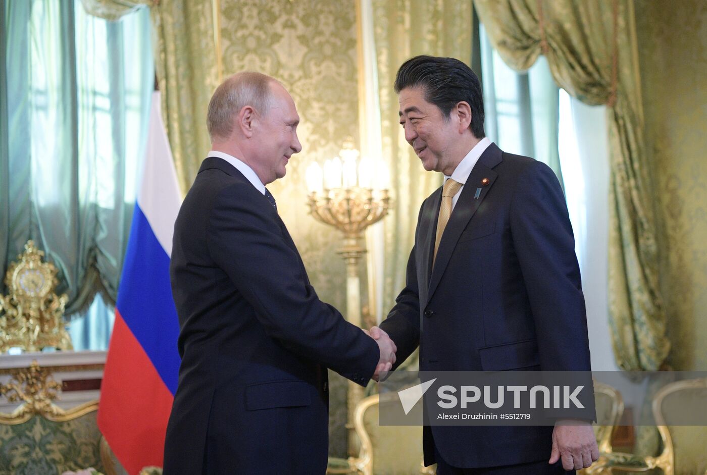 Vladimir Putin holds talks with Japanese Prime Minister Shinzo Abe