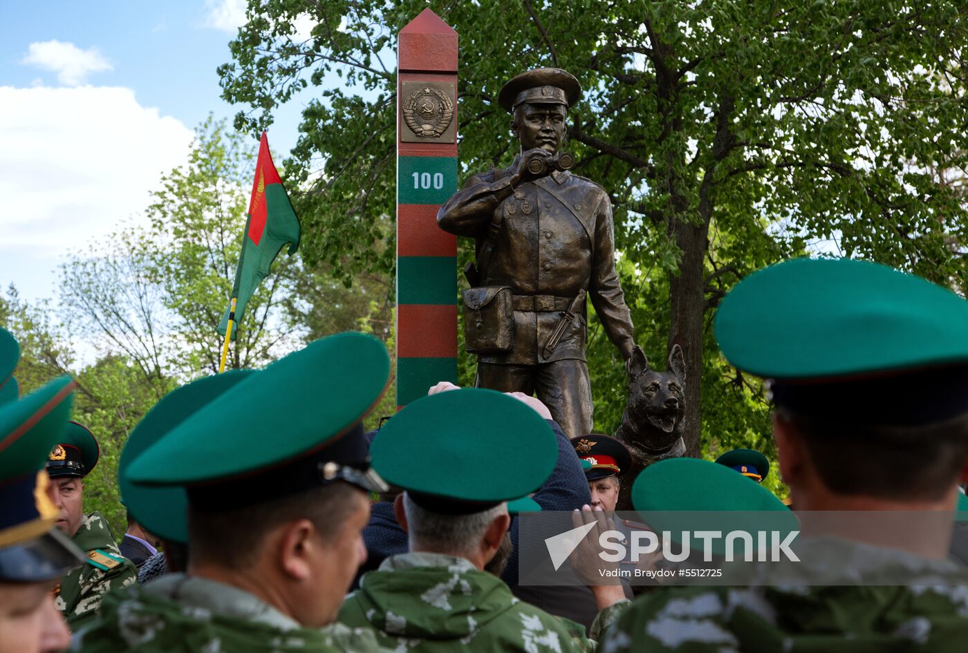 Monument to border guards unveiled in Ufa