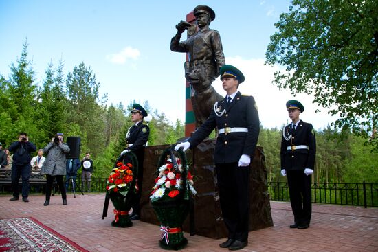 Monument to border guards unveiled in Ufa