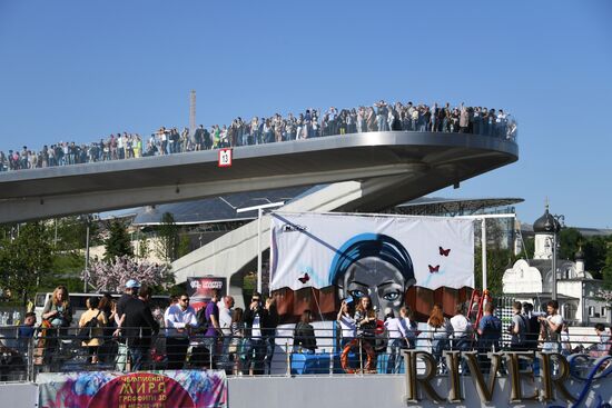 Next Proekt 3D graffiti world championship on River Moskva