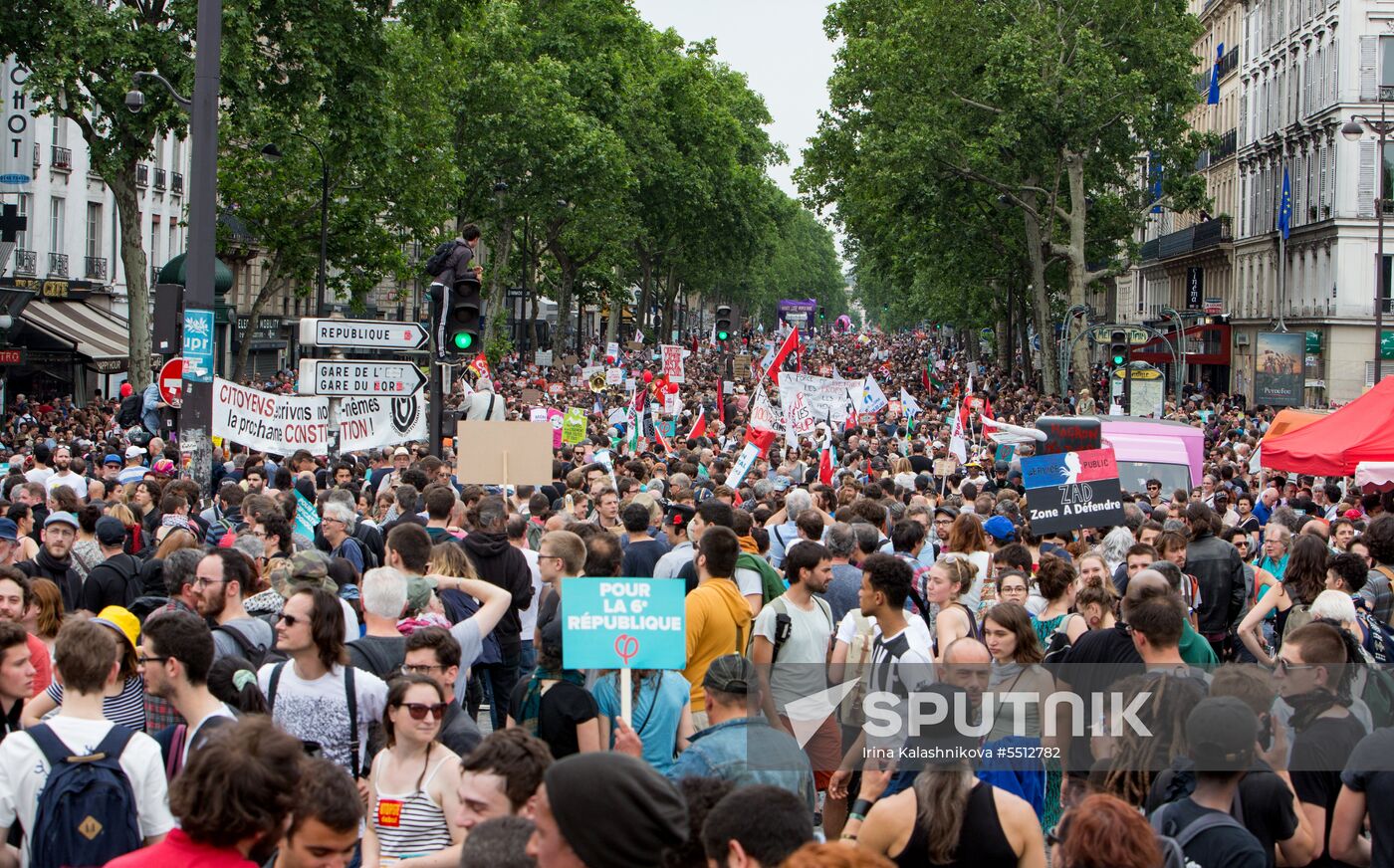 Anti-government rally in Paris
