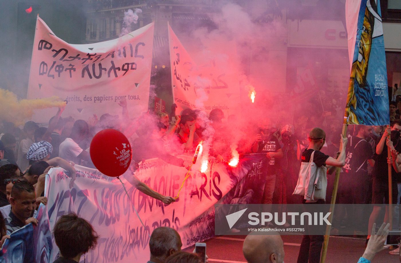 Anti-government rally in Paris