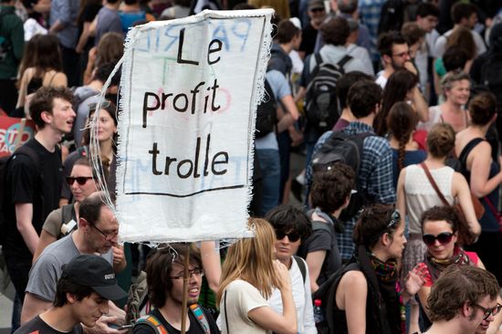 Anti-government rally in Paris