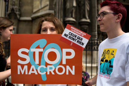 Anti-government rally in Paris