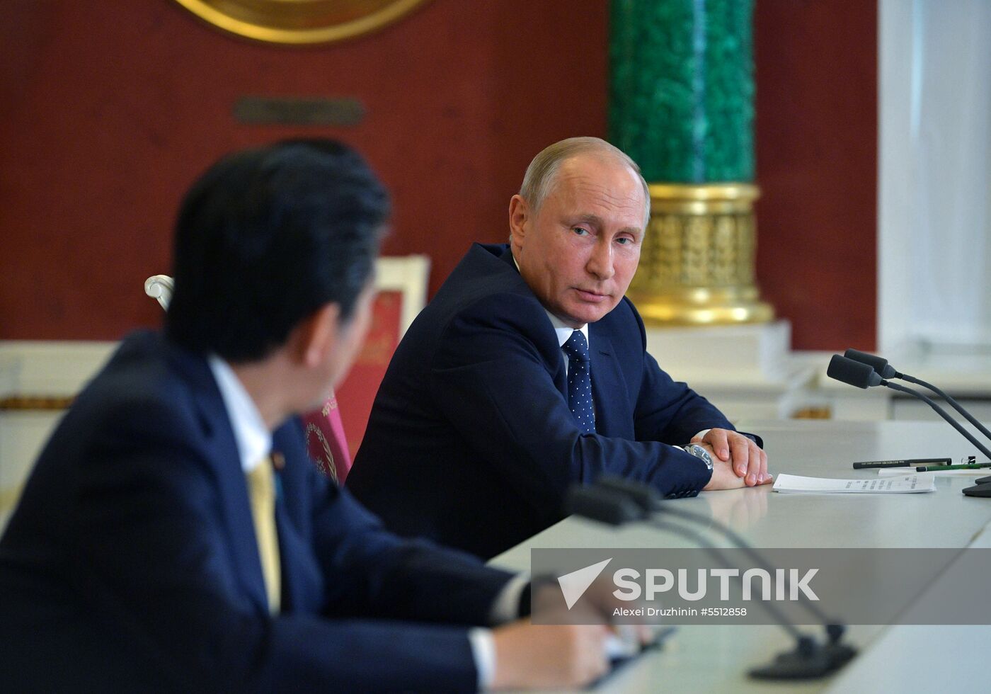 Vladimir Putin holds talks with Japanese Prime Minister Shinzo Abe