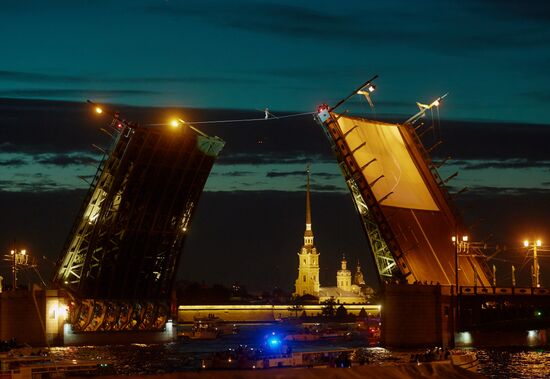 St. Petersburg Governor holds SPIEF celebrations