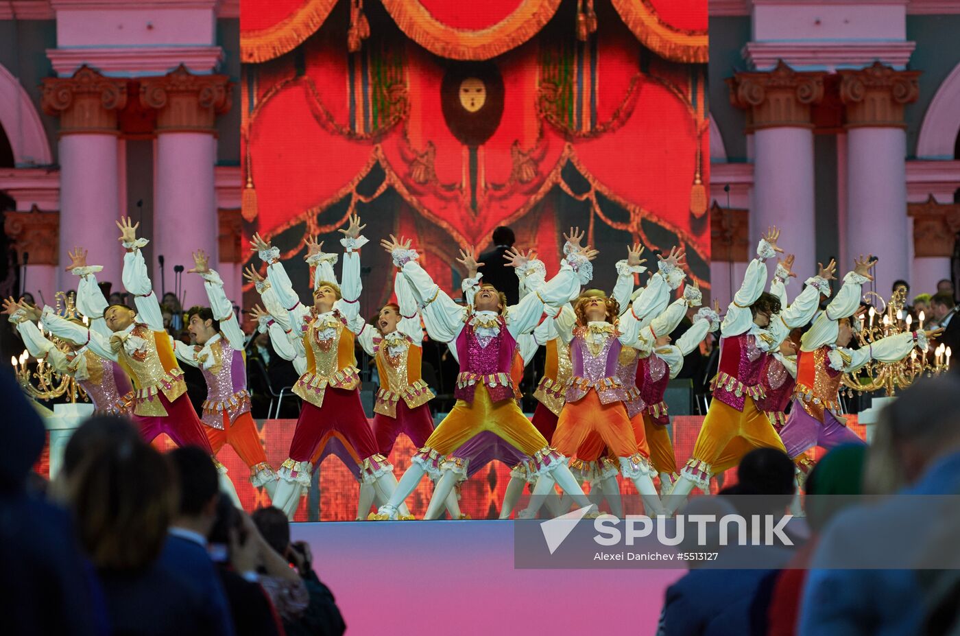 St. Petersburg Governor holds SPIEF celebrations