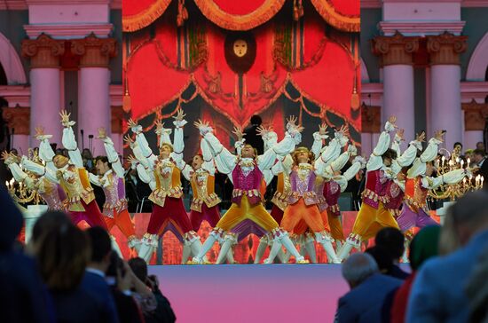 St. Petersburg Governor holds SPIEF celebrations