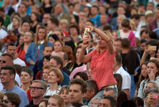 St. Petersburg Governor holds SPIEF celebrations
