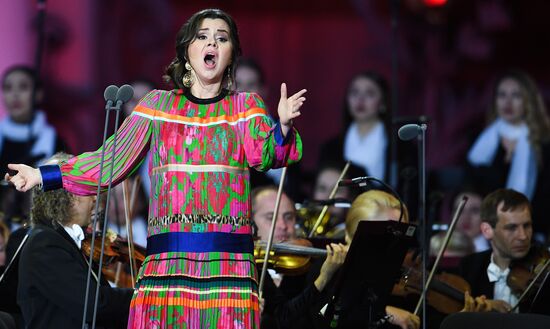 St. Petersburg Governor holds SPIEF celebrations