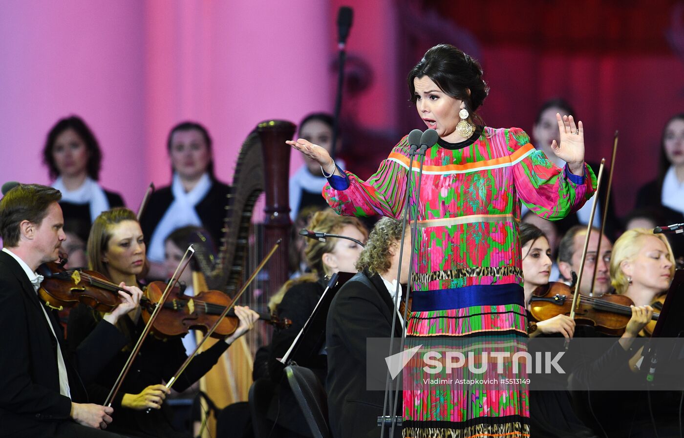 St. Petersburg Governor holds SPIEF celebrations