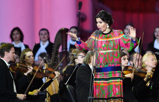 St. Petersburg Governor holds SPIEF celebrations
