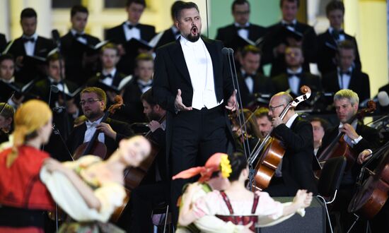 St. Petersburg Governor holds SPIEF celebrations