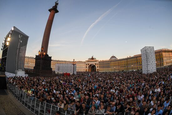 St. Petersburg Governor holds SPIEF celebrations