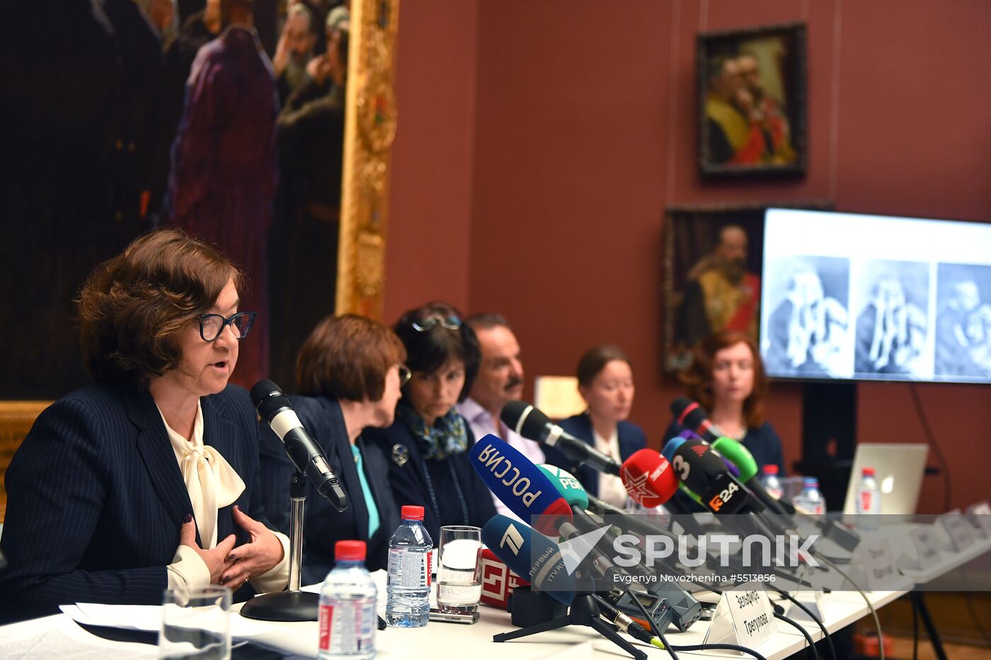 Briefing on damage to Ilya Repin's painting in Tretyakov Gallery in Moscow.
