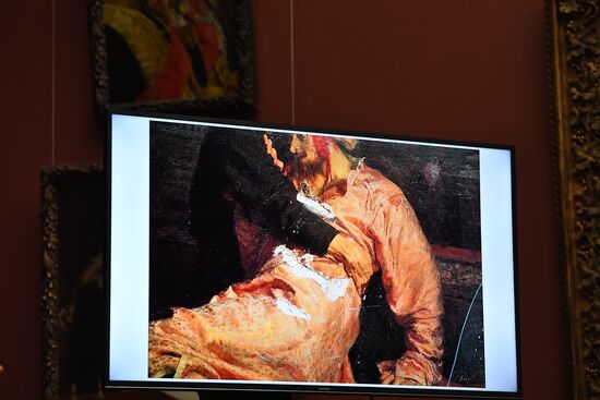 Briefing on damage to Ilya Repin's  painting in Tretyakov Gallery in Moscow.