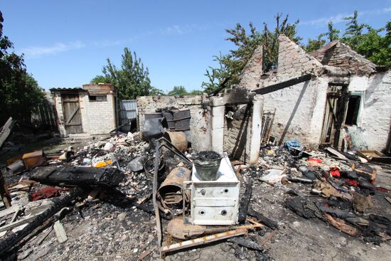 Consequences of shelling in Dokuchayevsk