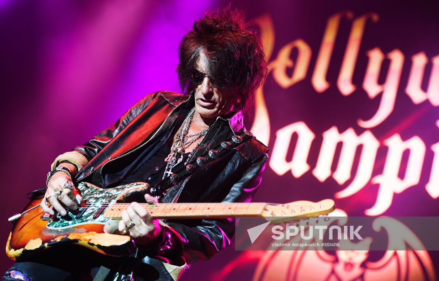 Hollywood Vampires gives concert