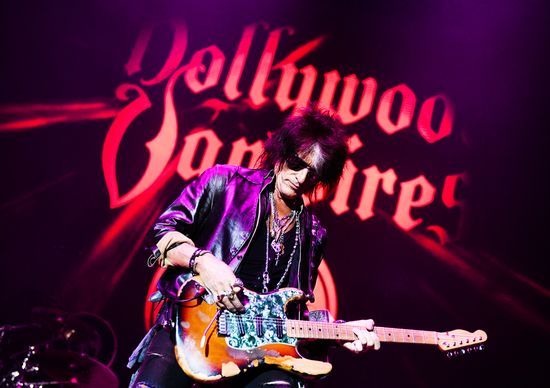 Hollywood Vampires gives concert