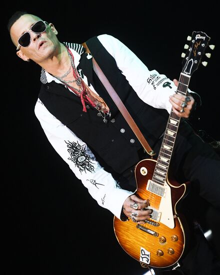 Hollywood Vampires gives concert