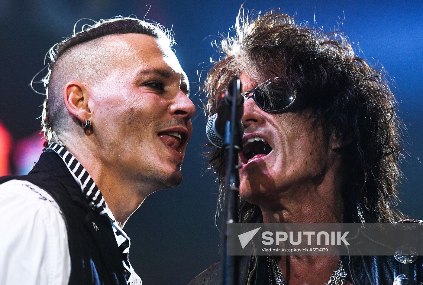 Hollywood Vampires gives concert