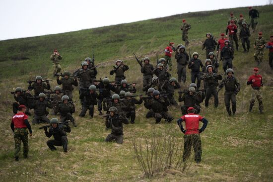 Qualification tests for the right to wear crimson beret