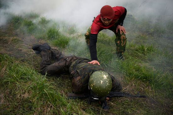 Qualification tests for the right to wear crimson beret