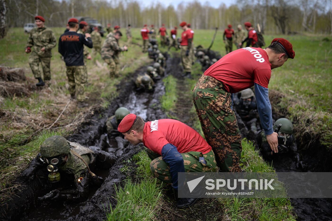 Qualification tests for the right to wear crimson beret
