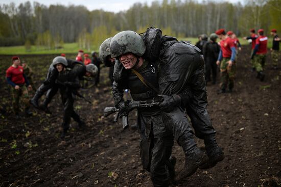 Qualification tests for the right to wear crimson beret