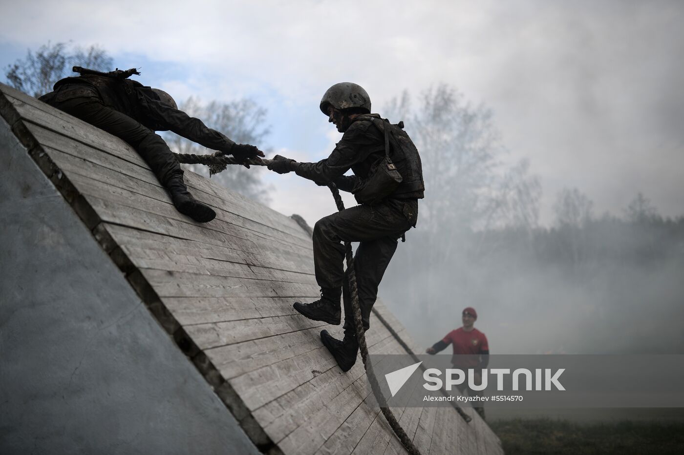 Qualification tests for the right to wear crimson beret