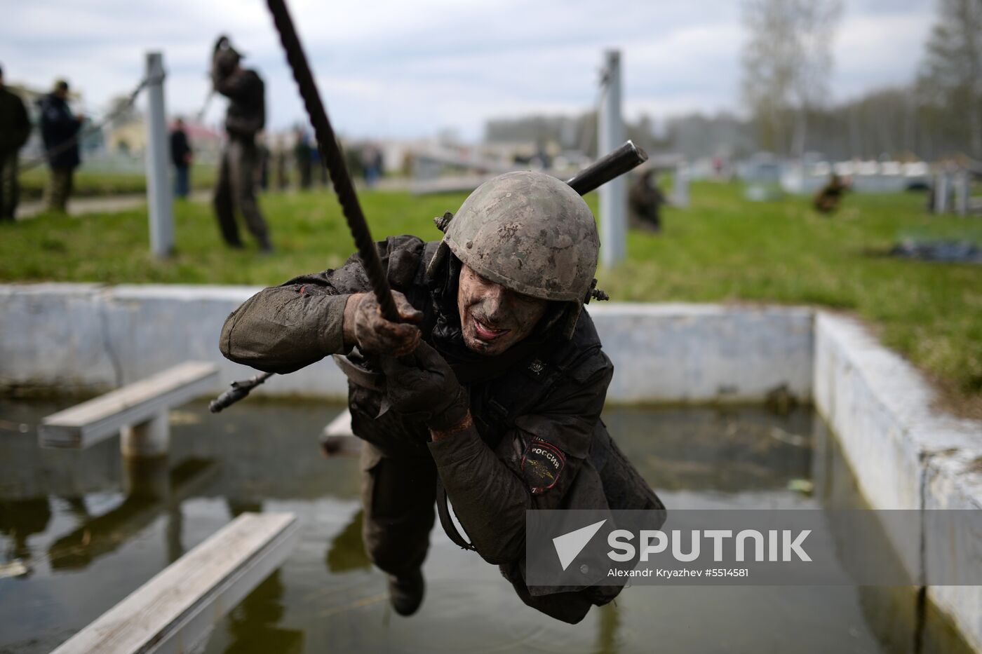 Qualification tests for the right to wear crimson beret