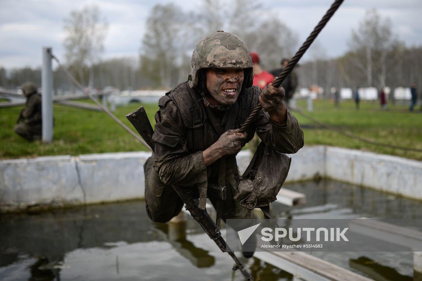 Qualification tests for the right to wear crimson beret