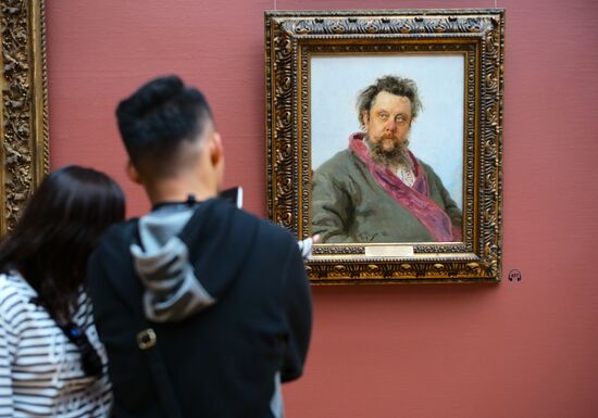 Ilya Repin hall at Tretyakov Gallery