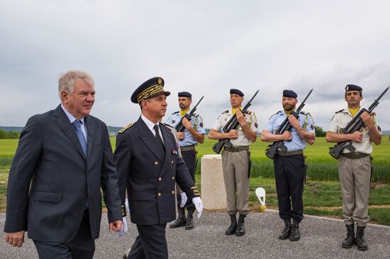 Unveiling of obelisk to Russian Expeditionary Force in France