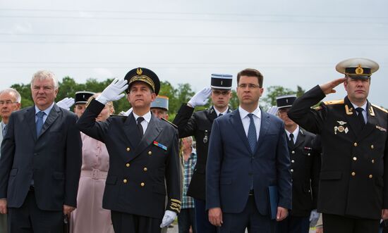 Unveiling of obelisk to Russian Expeditionary Force in France