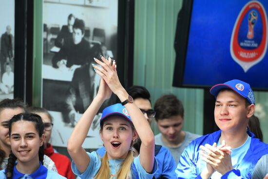 Volunteers prepare for 2018 FIFA World Cup