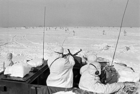 Military exercises Dvina