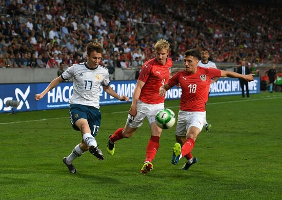 Austria Russia Soccer