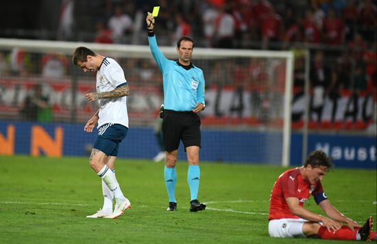 Austria Russia Soccer