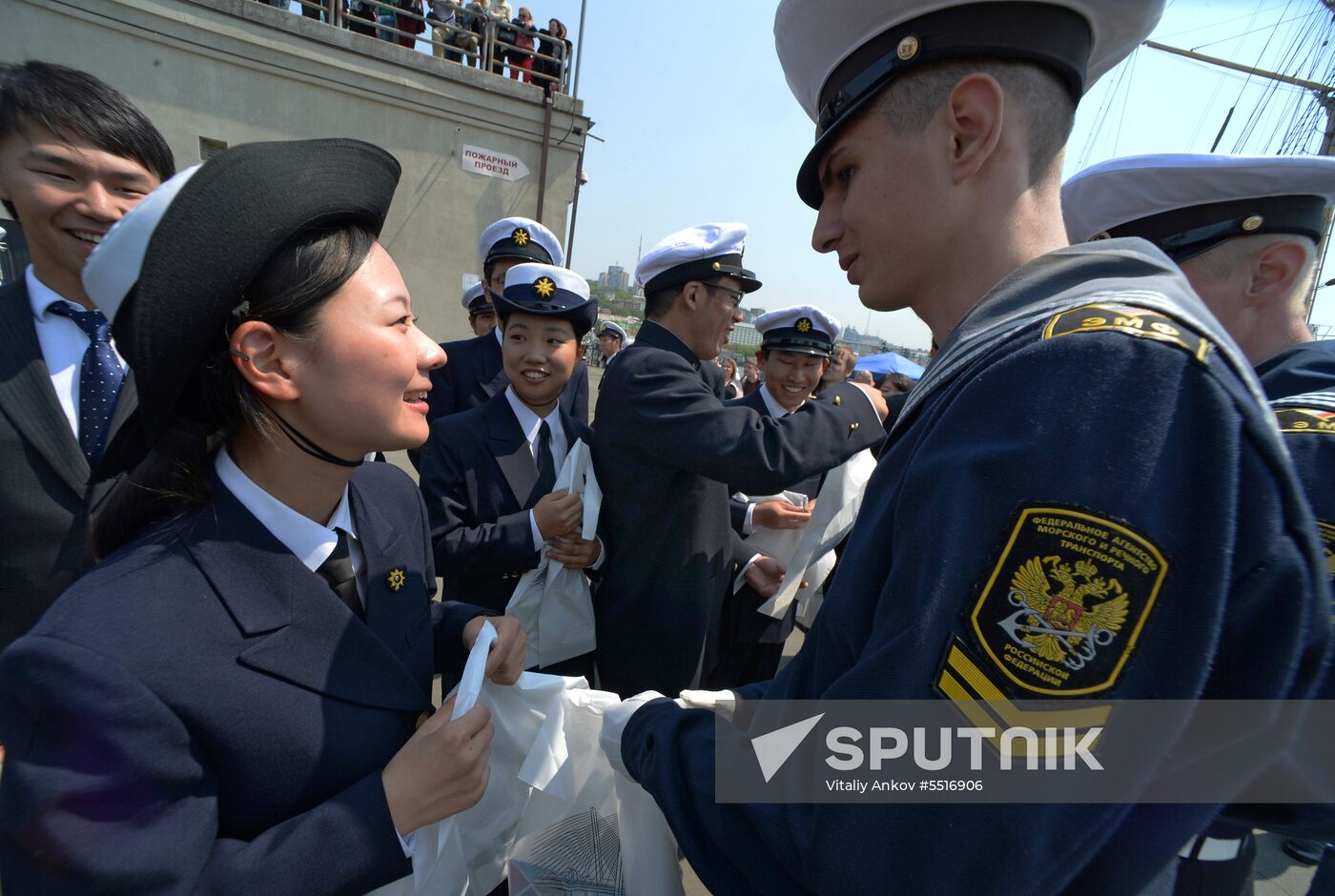 Japan's Kaiwo Maru tall ship welcomed at Vladivostok port