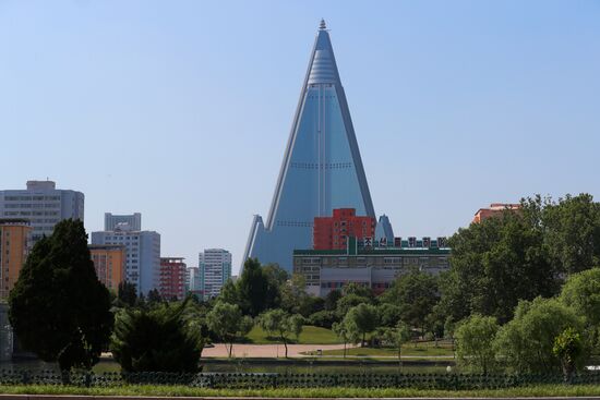 Cities of the world. Pyongyang