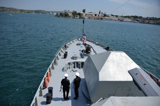 Vyshny Volochek corvette hoists St. Andrew's flag in Sevastopol