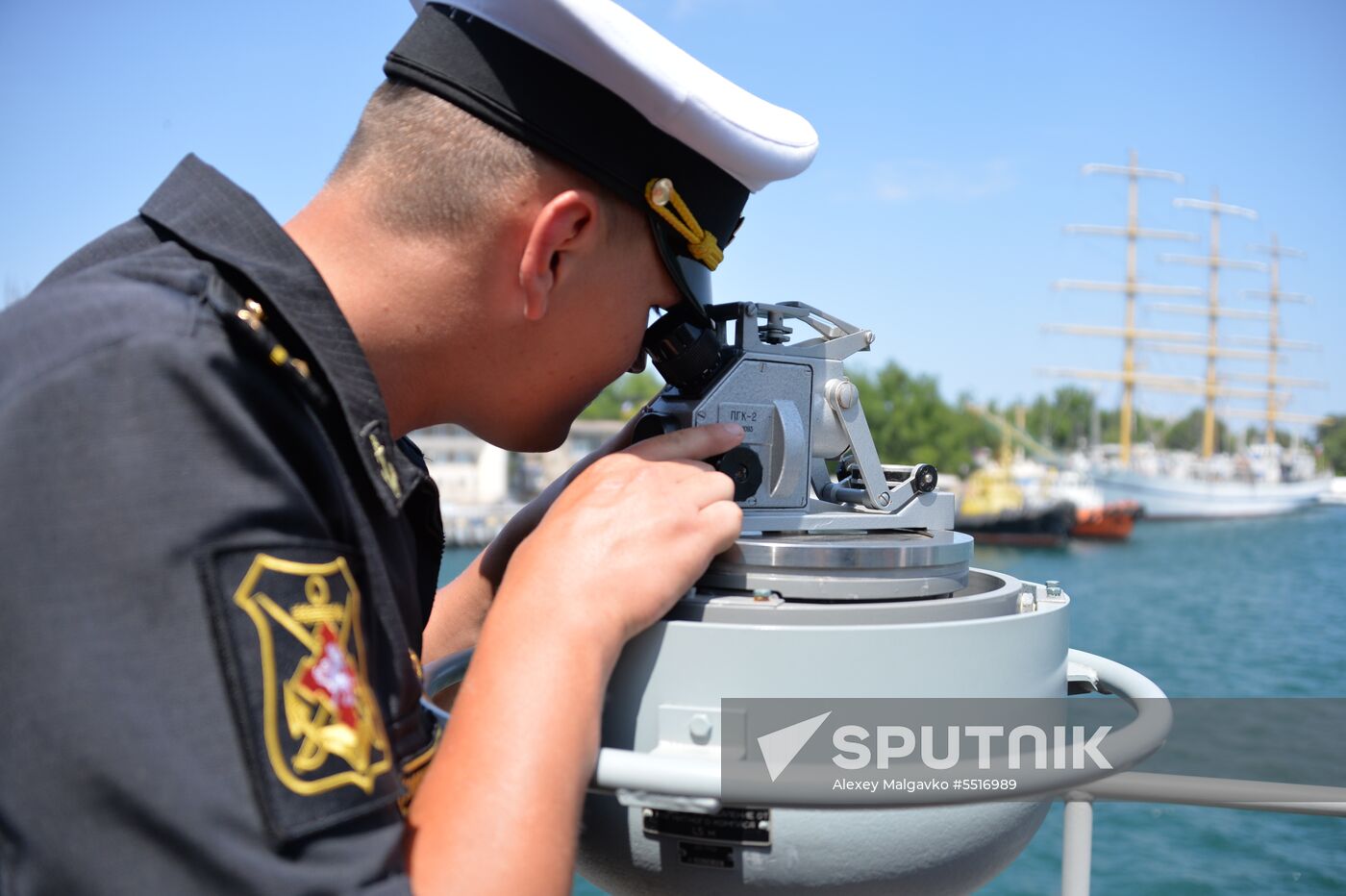 Vyshny Volochek corvette hoists St. Andrew's flag in Sevastopol