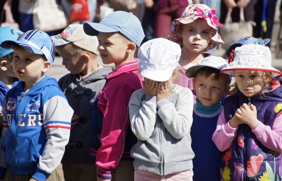 International Children's Day in Donetsk and Lugansk