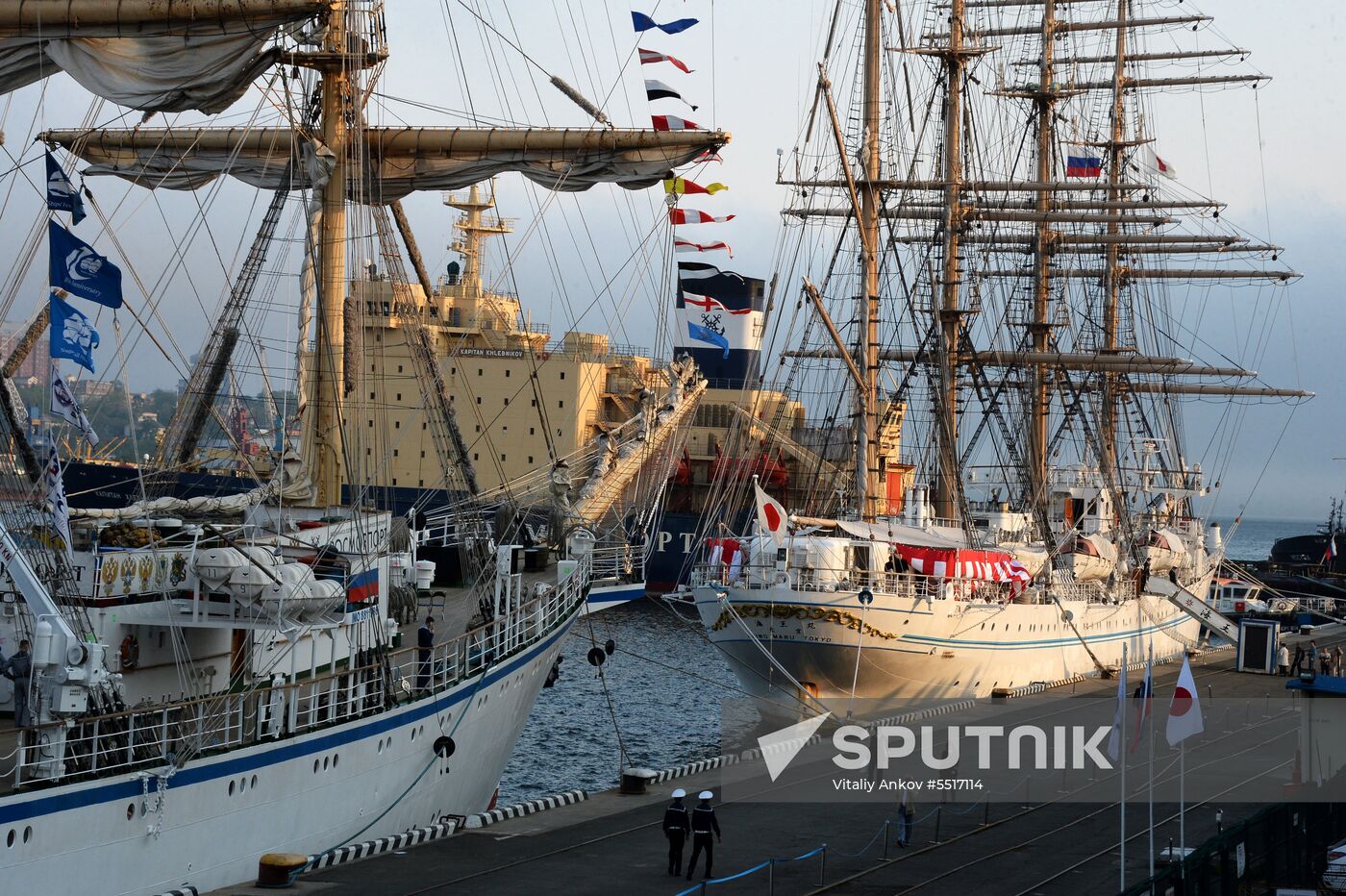 Japan's Kaiwo Maru tall ship welcomed at Vladivostok port